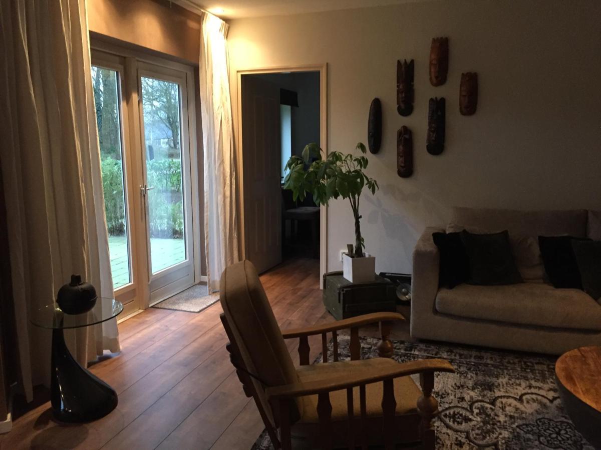 Rumah kita, bungalow met 2 slaapkamers in het mooie Drenthe Erm Buitenkant foto